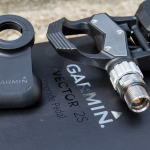Garmin представляет обновленные педали с датчиком мощности Vector 2 и 2S.