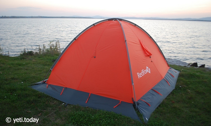 Палатка RedFox Explorer для зимних экспедиций и базового лагеря